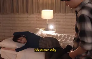 Xuất tinh vào lỗ lồn nhăn nheo của em tây mới lớn